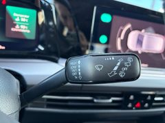 Fahrzeugabbildung Volkswagen Golf VIII Lim. Active eTSI *AHK*LED*TEMP*SHZ*
