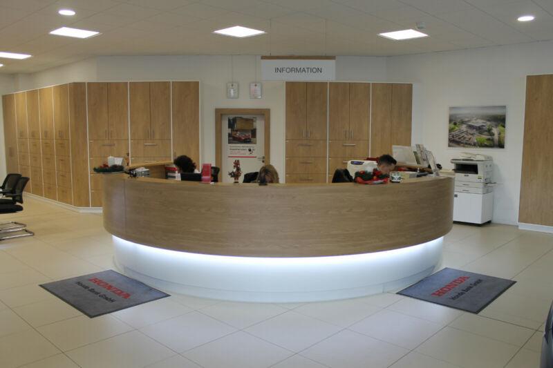 showroom-image-bottom