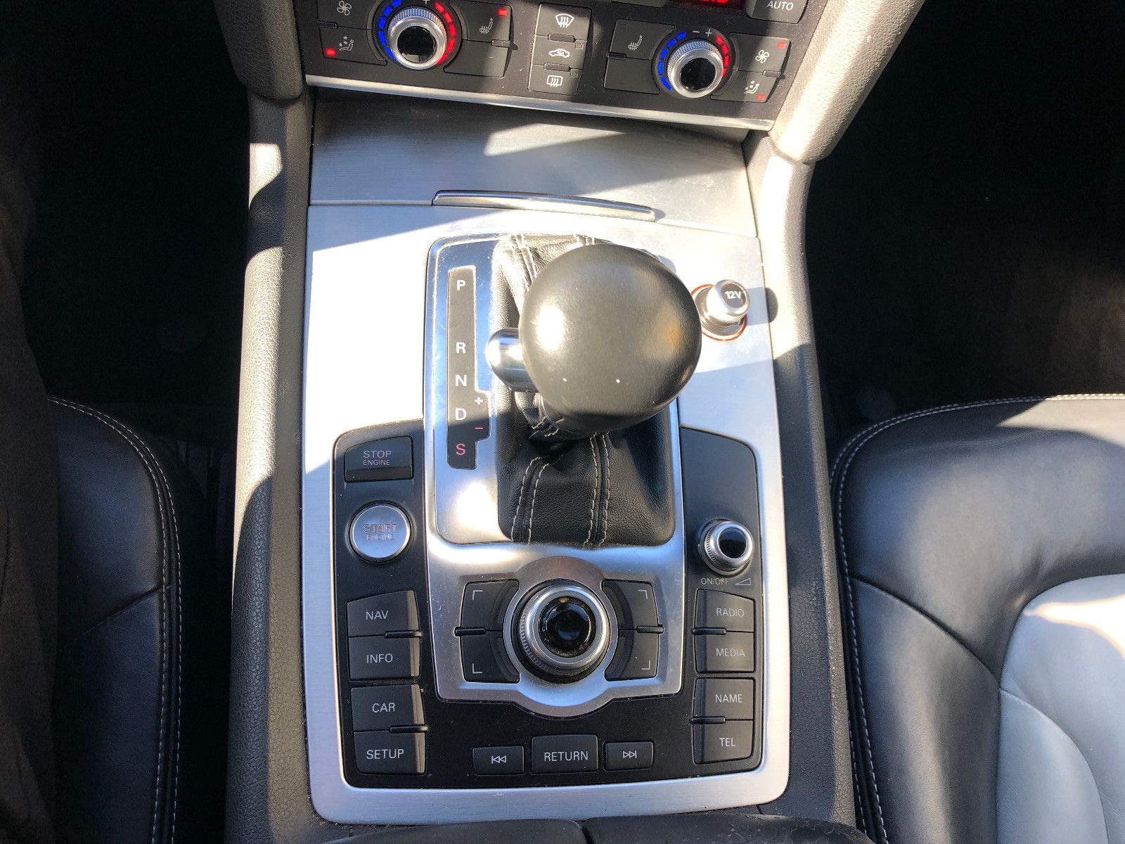 Fahrzeugabbildung Audi Q7 3.0 TDI diesel quattro / Winter + SommerReif.