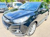 Hyundai ix35 2.0 Style 2WD Aut/Leder/Navi/Panorama - Hyundai ix35 mit Benzin-Antrieb: Geländewagen, 2.0