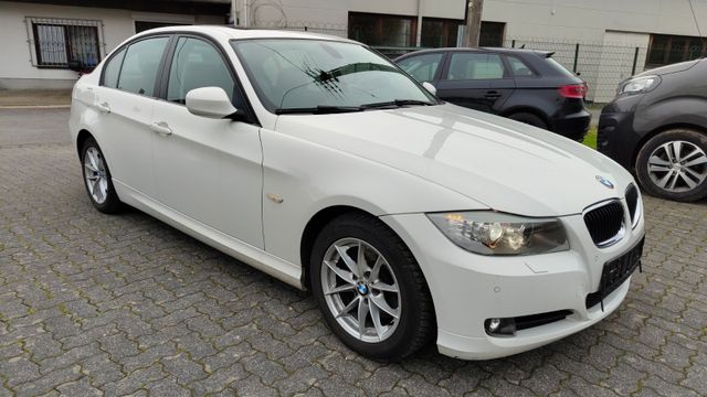 BMW 320 Baureihe 3 Lim. 320d/NaviProf.