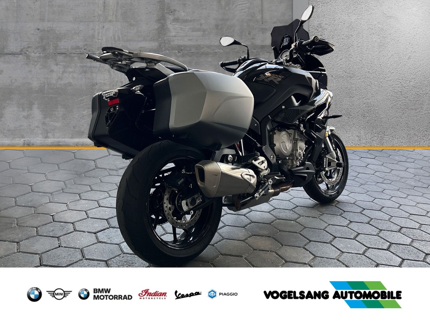 Fahrzeugabbildung BMW S 1000 XR Dynamik-Paket, Touring-Paket, Touring-