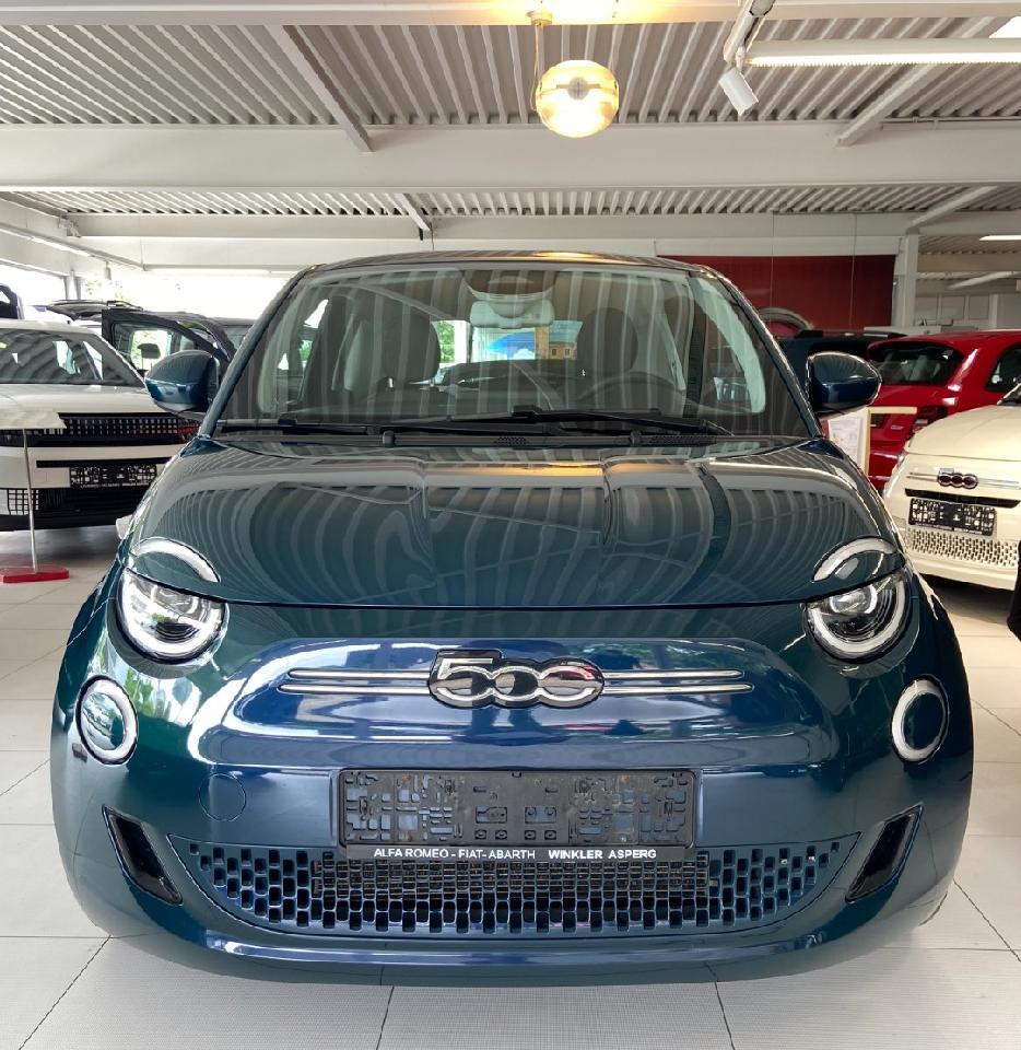 Fiat 500 e  Lim. Icon