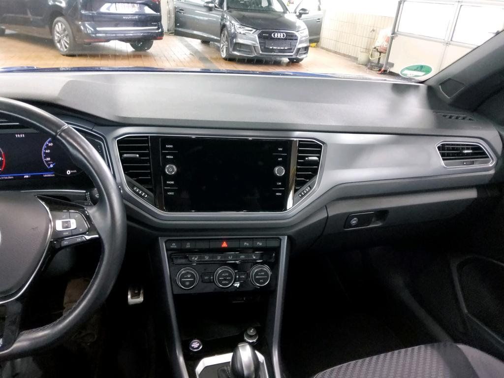 Fahrzeugabbildung Volkswagen T-Roc Cabriol R-Line TSI DSG *Cam*ACC*App*LED*