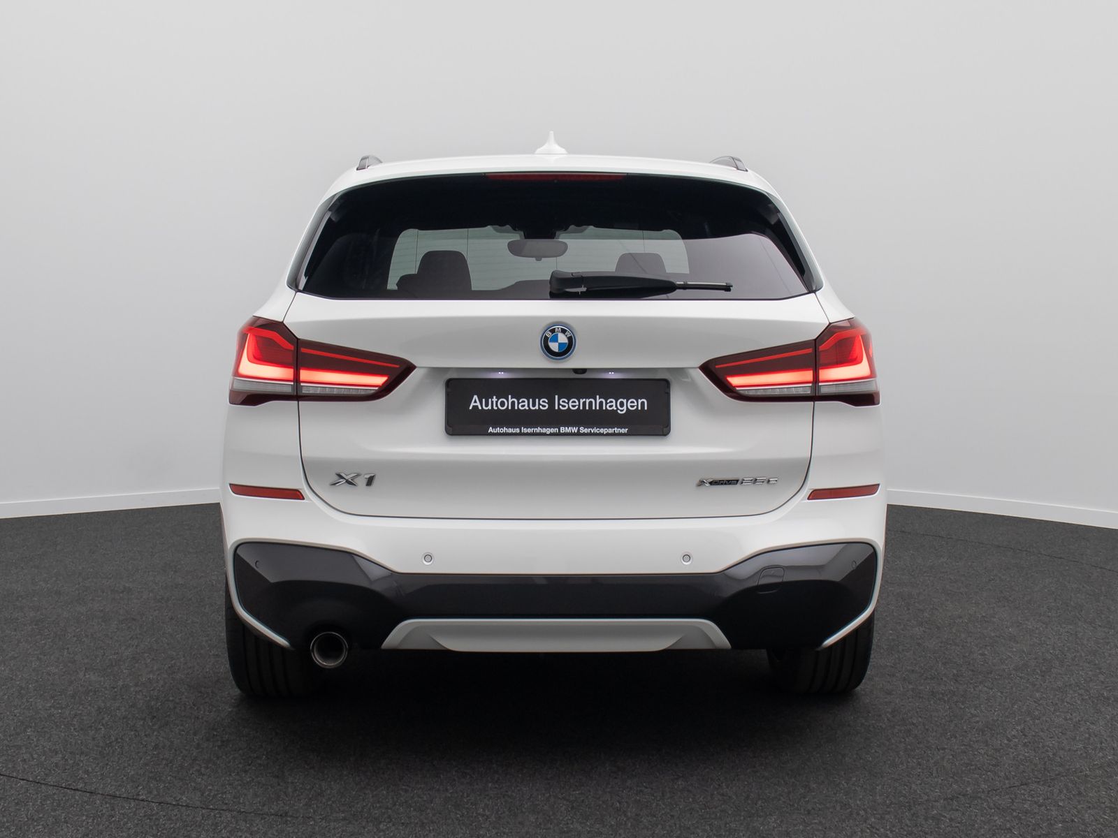 Fahrzeugabbildung BMW X1 xD25e M Sport Kamera HUD DAB H/K Komfort 19"