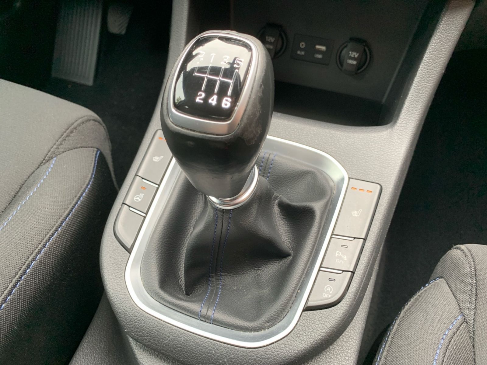 Fahrzeugabbildung Hyundai i30 1.0 T-GDI Passion Kamera 8x bereift