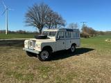 Land Rover 6-Zylinder  Land Rover Serie 3 109 RESTAURIERT - Land Rover Serie III SUV