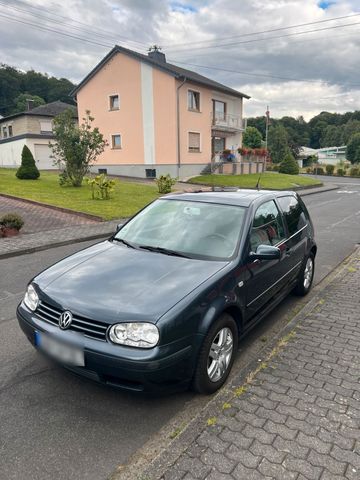 Volkswagen Golf 4 1.4L TÜV 06/26