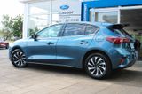 Ford Focus 1,0 Titanium *-33,2% AutoAC Navi-Sync4 SHZ - Ford Focus mit Benzin-Antrieb: Limousine, 2.0