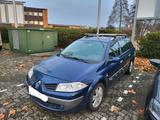 Renault Megane Grandtour Dynamique 1.9 dCi FAP 81kW ... - Renault Megane aus 2006 mit Diesel-Antrieb