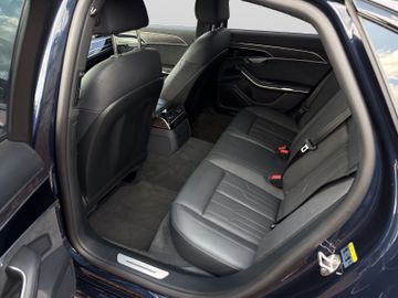 Audi A8 - 9
