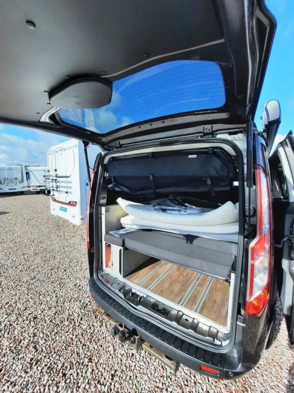 Fahrzeugabbildung Dethleffs Globevan Camp Two Top Ausstattung / 1.Hand
