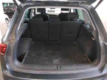 Volkswagen Tiguan - 5