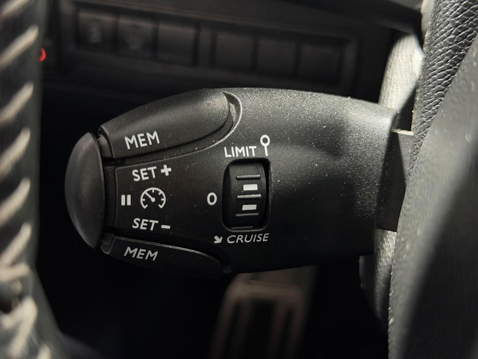 Peugeot 308 SW Style Navi Panorama PDC