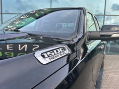 Fahrzeugabbildung Dodge RAM 1500 Gen5 5.7 Hemi Laramie Leder Navi AHK