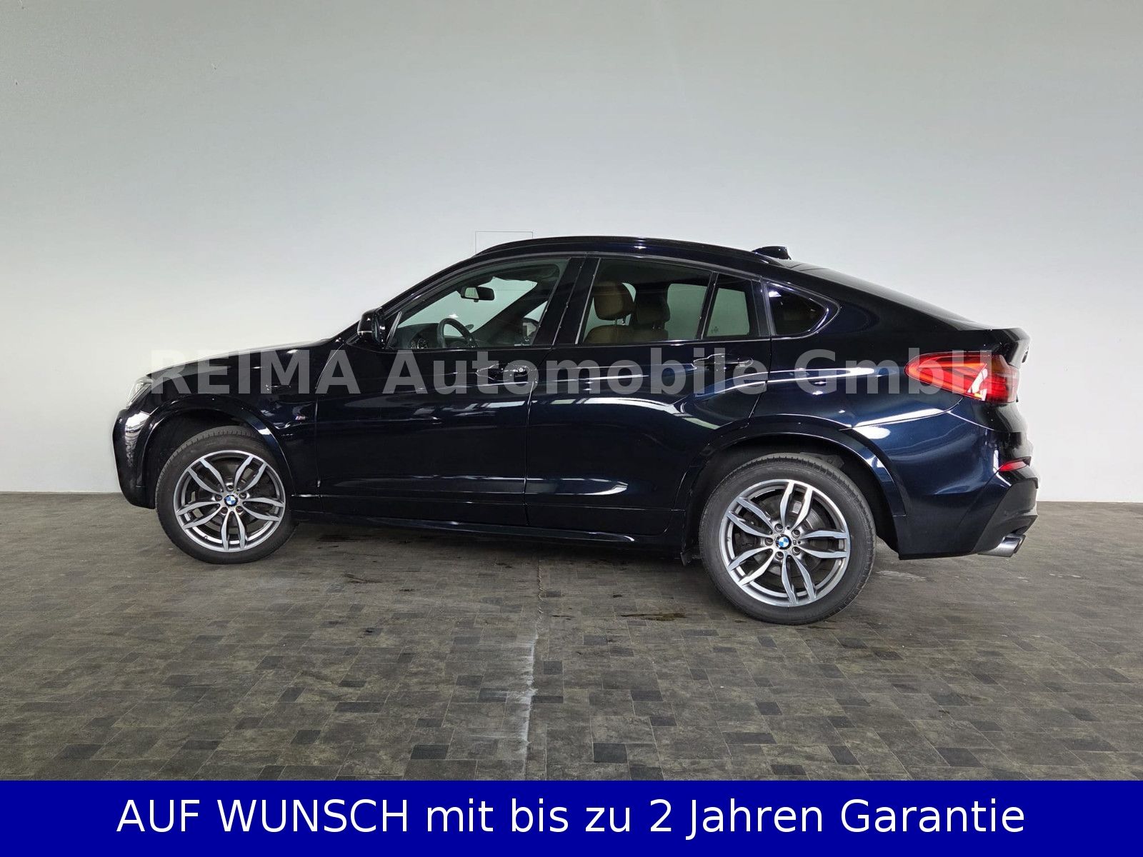 Fahrzeugabbildung BMW X4 xDrive 28 i M Sport, LED, HUD, AHK