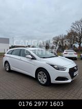 Hyundai i40 cw blue Classic - Hyundai i40 mit Schiebedach