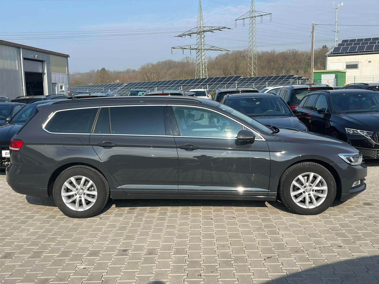 Volkswagen Passat 2.0 TDI Comfortl. DSG AHK*LED*ACC*APP*PDC