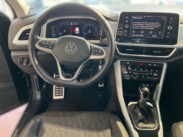 Fahrzeugabbildung Volkswagen T-ROC 1.5 TSI DSG GOAL AHK NAVI KAMERA