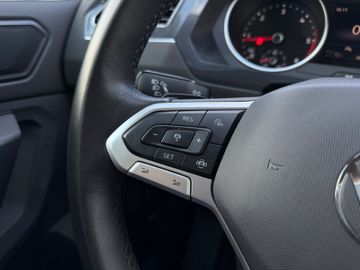 Volkswagen Tiguan - 8