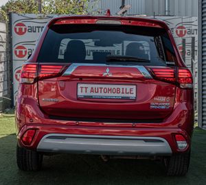 Fahrzeugabbildung Mitsubishi Outlander PHEV Top 4WD|