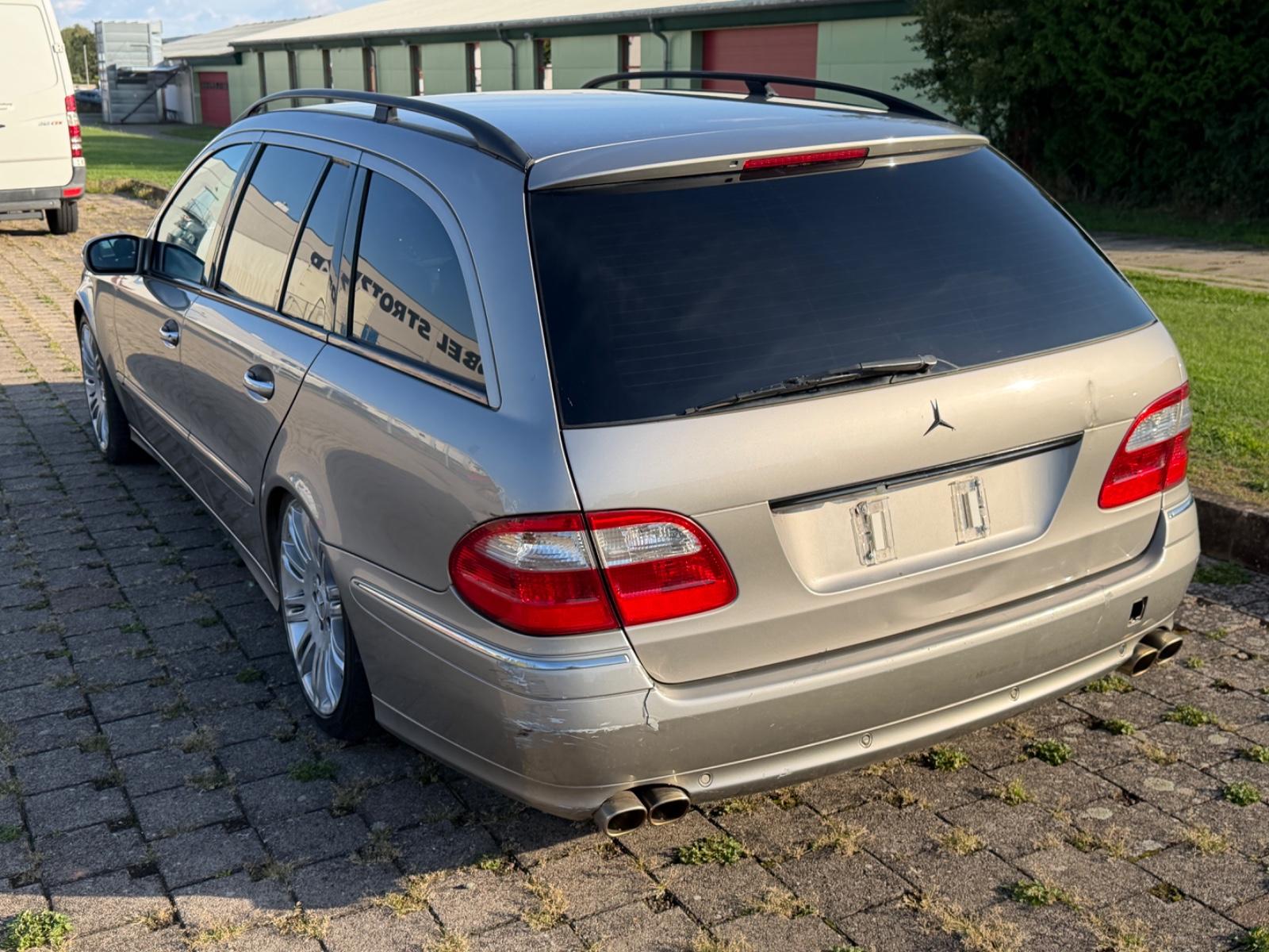 Mercedes-Benz E320 2006 — engine 2.987 cm³, 224 HP (165kW)