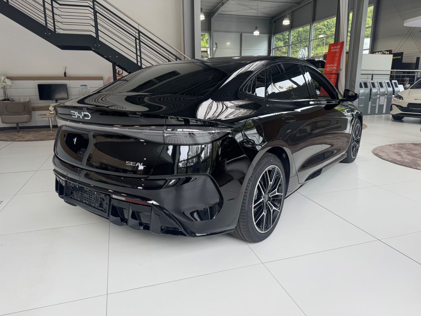 BYD SEAL