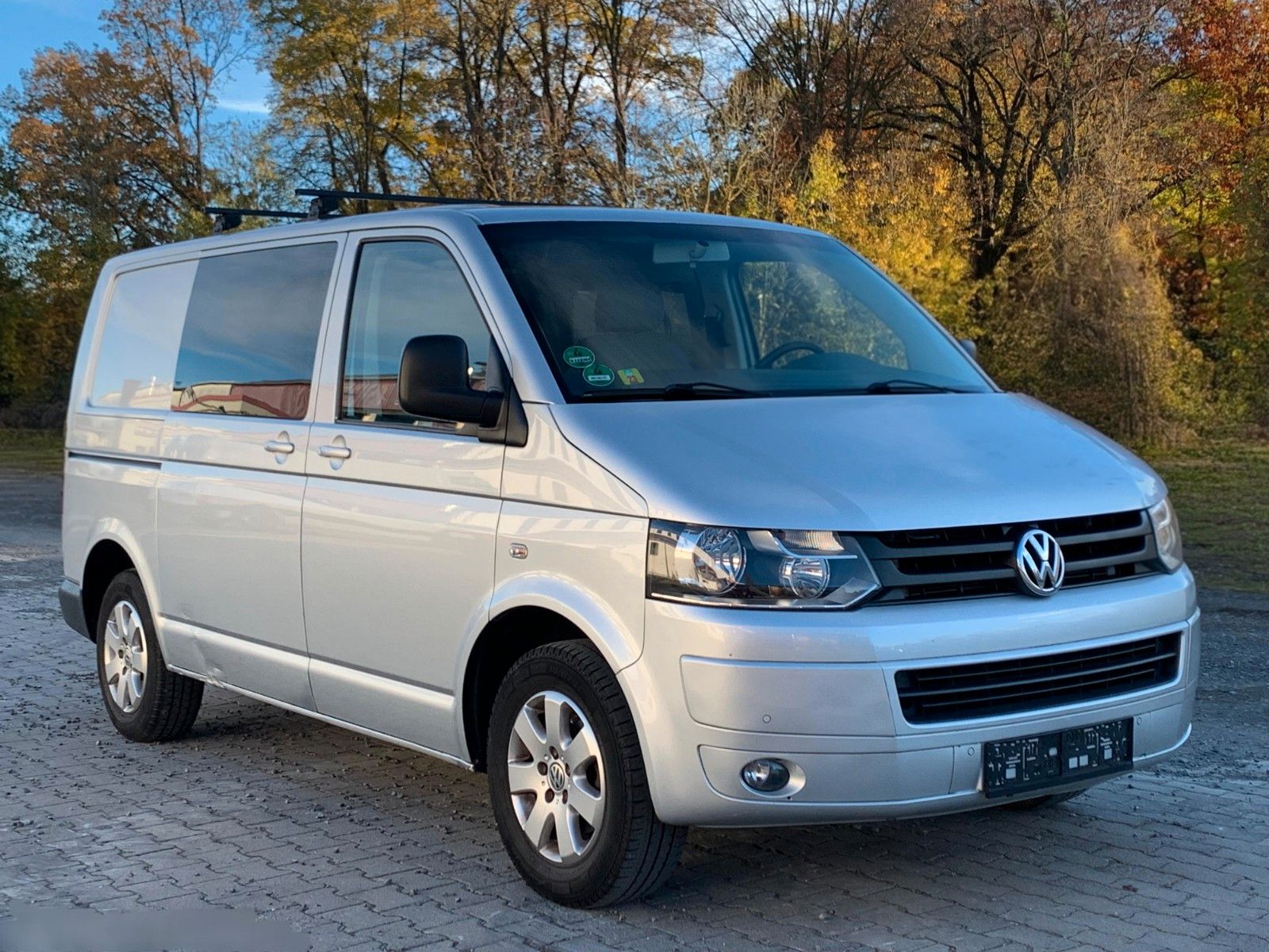Volkswagen T5 Transporter - 1