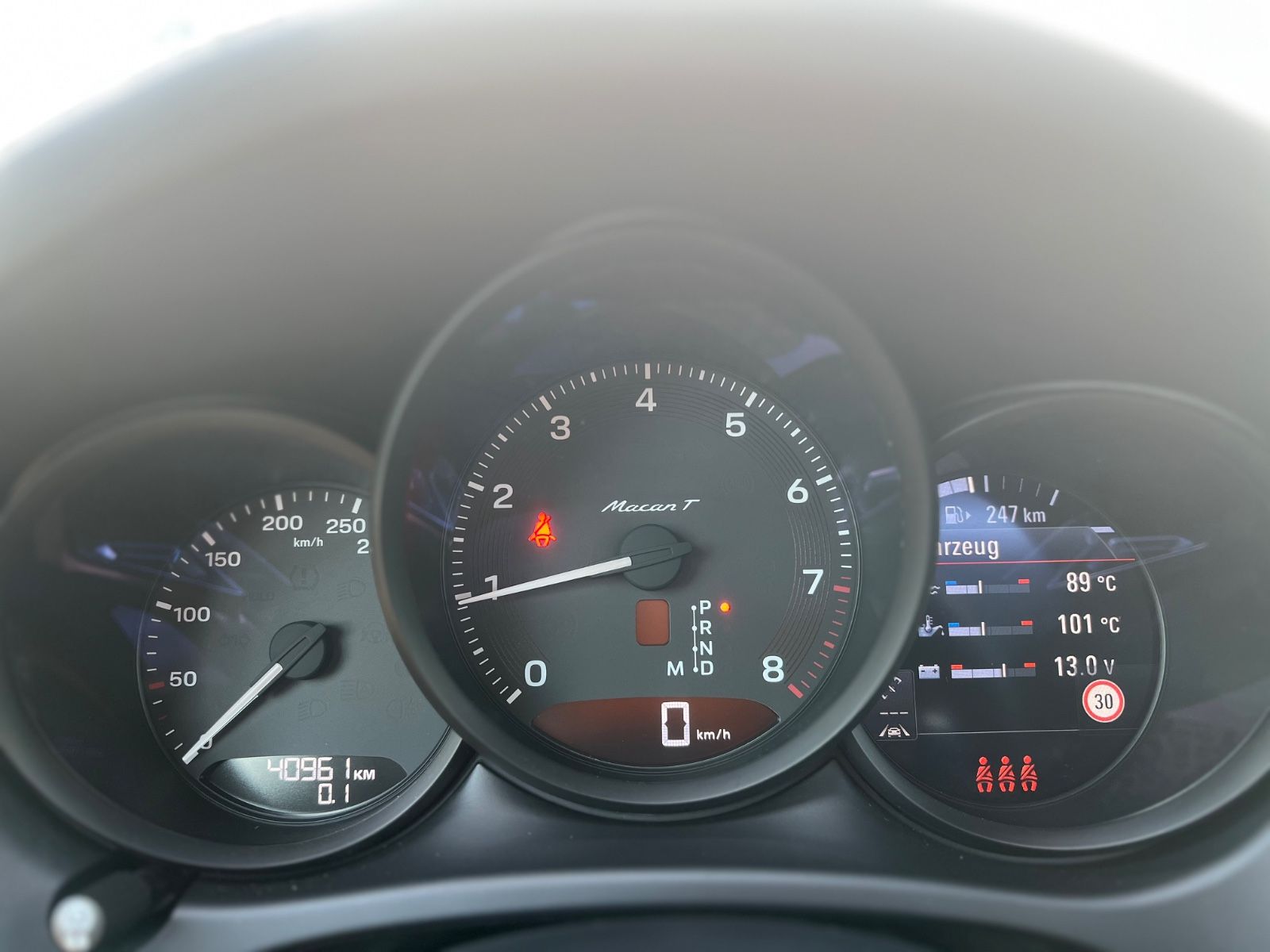 Porsche Macan T*SPORT-CHRONO*LUFTFED*PANO*APPROVED072028 foto 16