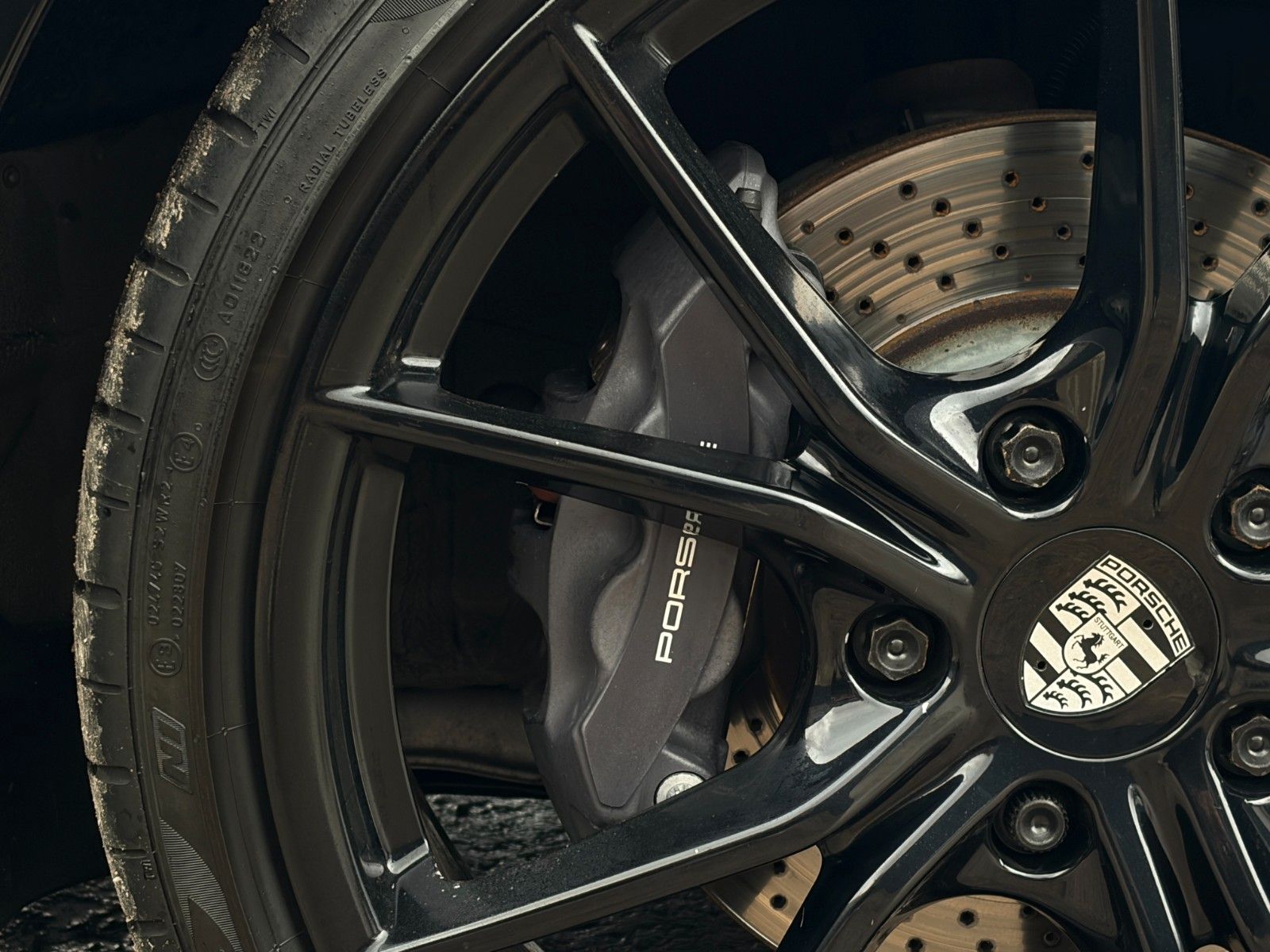 Fahrzeugabbildung Porsche 718 Boxster Sport PASM NAV CarPlay LHZ SHZ 20"