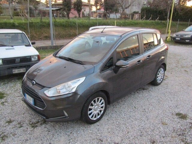 Ford B-Max 1.5 TDCi anche neopatentati.