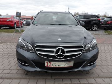 Mercedes E 200 - 2