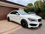 Mercedes-Benz MERCEDES CLA 45 AMG 4 MATIC 381KM - film ! - weiße Mercedes-Benz CLA 45 AMG