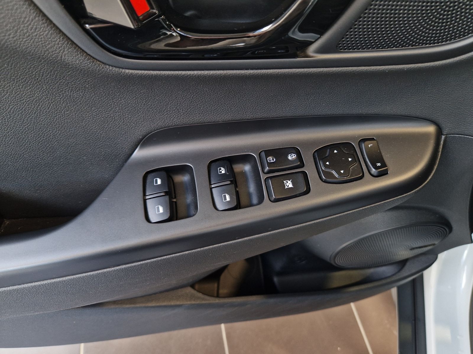 Fahrzeugabbildung Hyundai KONA Style 4WD LED NAVI ALU