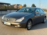 Mercedes-Benz CLS 320 CDI - - Mercedes-Benz CLS 320
