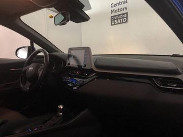 Toyota C-HR - 11