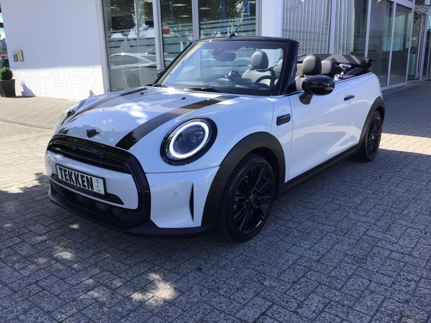 MINI Cooper Cabrio MINI Yours Trim HUD/RFK/HarmanKard