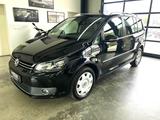 Volkswagen Touran 2.0 TDI DSG Highline+Navi+AHK+Leder+Kam - Volkswagen Touran aus 2011: Highline