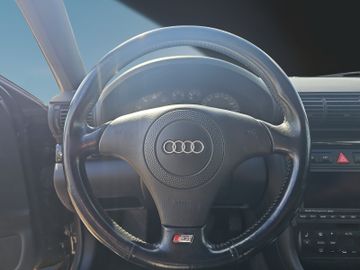 Audi S4 Avant 2.7 quattro Leder,Navi,Xenon,BOSE