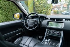 LAND ROVER Range Rover Sport Autobiography/ 7 SITZER / PANO LAND ROVER Range Rover Sport Autobiography/ 7 SITZER / PANO