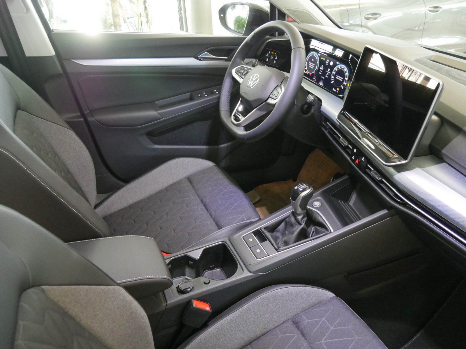 Volkswagen Golf - Bild 3