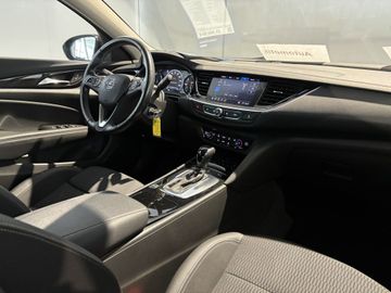 Fotografie 8 des Opel Insignia Grand Sport 2.0 Diesel Automatik Elegan