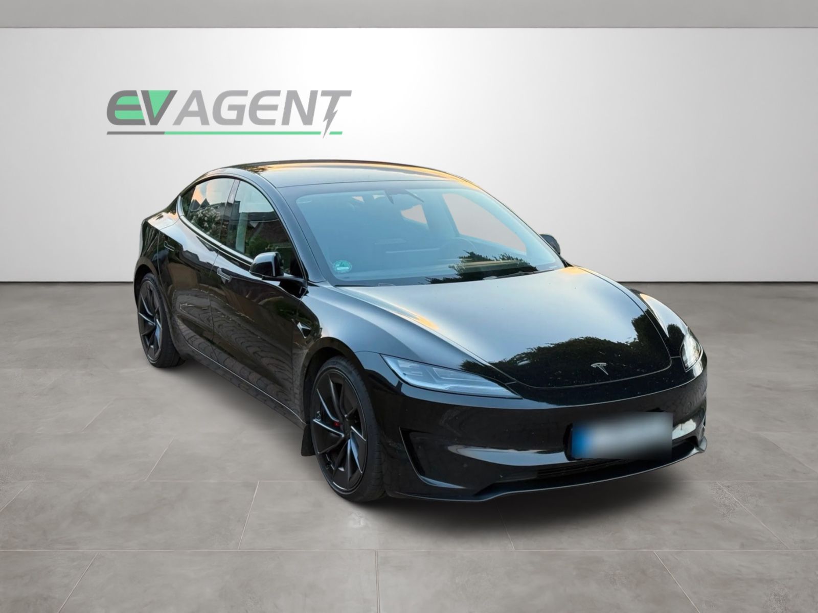 Tesla Performance Highland AHK Trailer Hitch Model 3 imagem 3