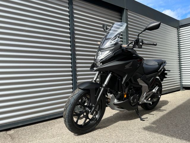 Honda NC750X DCT / NEUWERTIG !! / NUR 2.445 KM !!