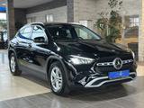 Mercedes-Benz GLA 180 Navi Distr.+ dig.Cockpit R.Cam DAB SHZ - gebrauchte Mercedes-Benz GLA 180 aus dem Jahr 2024