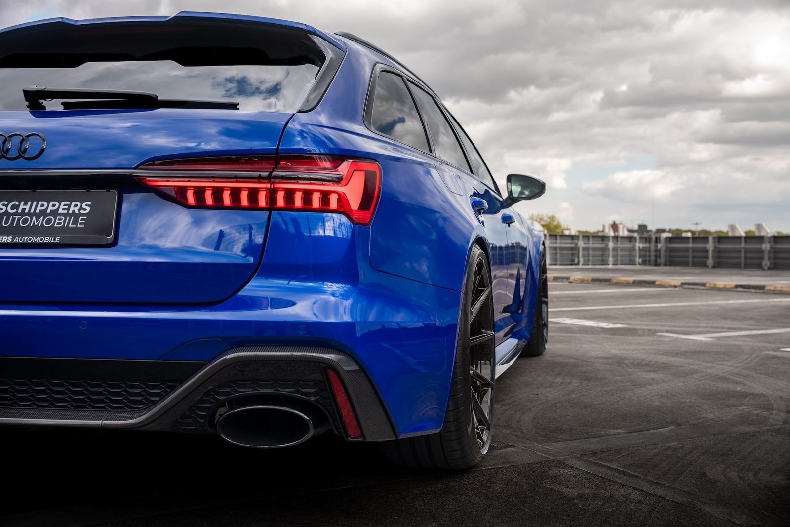 Fahrzeugabbildung Audi RS6 KERAMIK|B&O-ADVANCED|CARBON|UNIKAT|1080PS