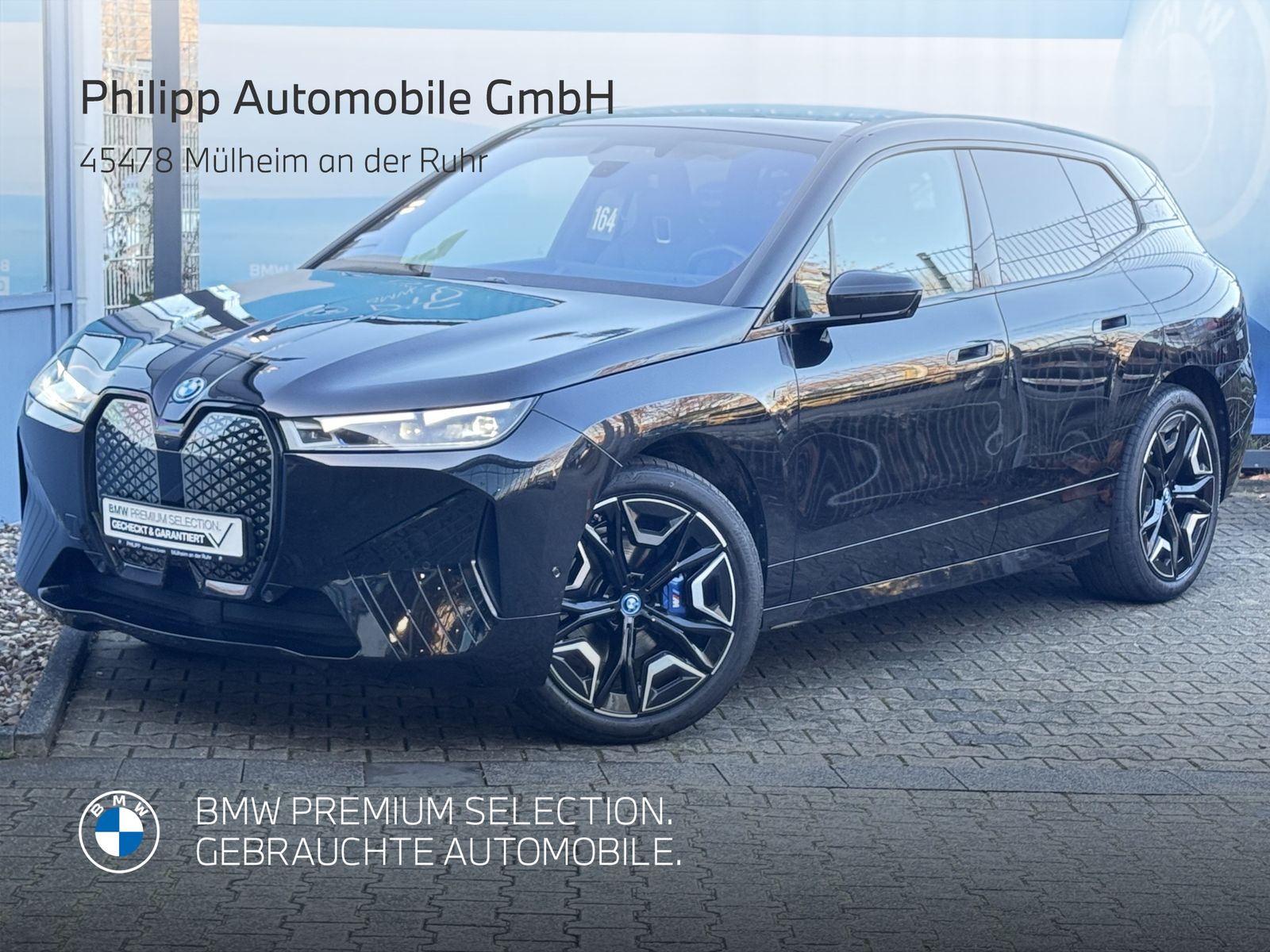 BMW iX M60 2-Achs Luft B&W PanoSky DA-Pro 360° AHK