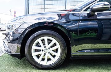 Fahrzeugabbildung Volkswagen Passat 2.0 TDI DSG Business 1.HAND|ACC|MEMORY|