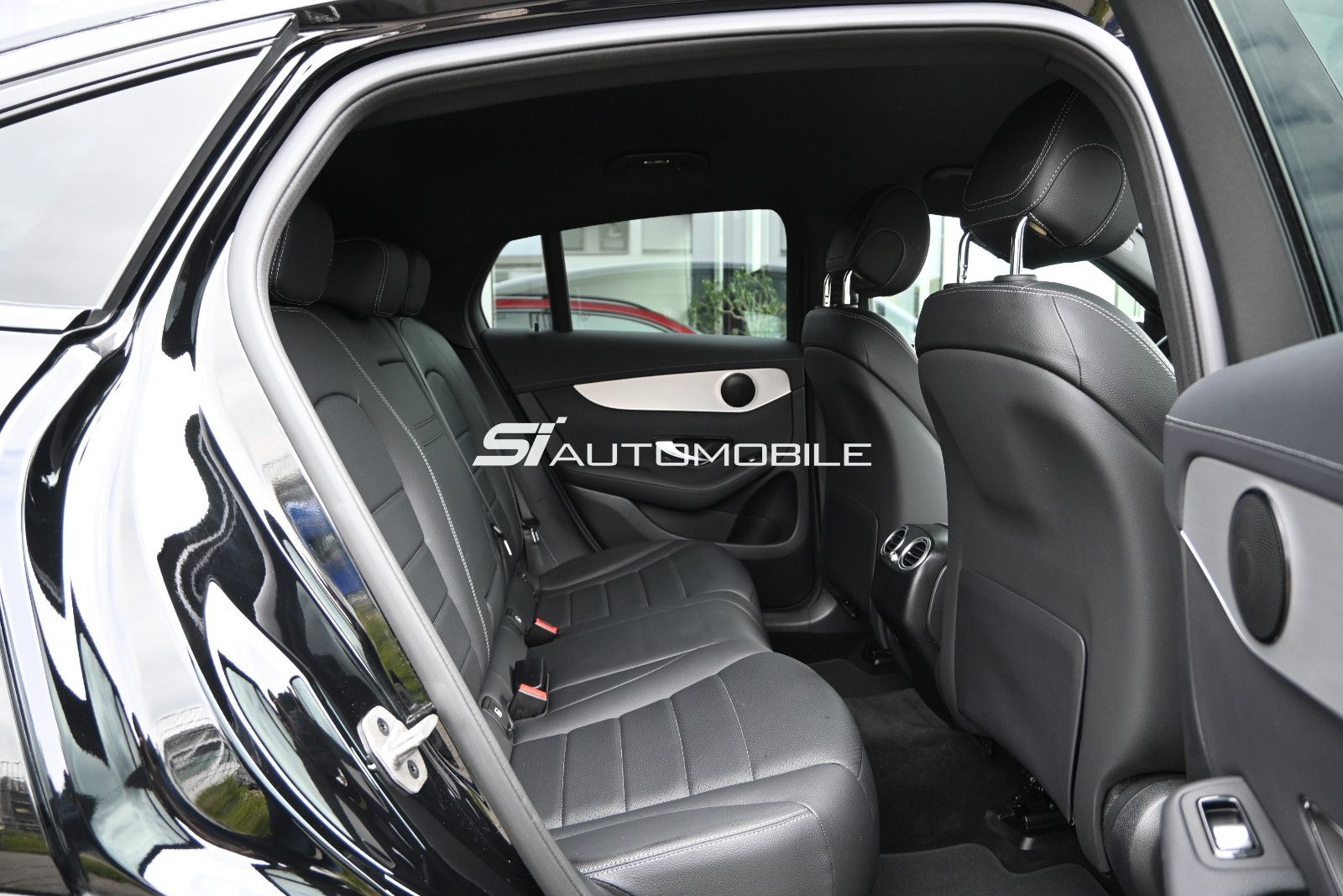 Fahrzeugabbildung Mercedes-Benz GLC 300 d 4M. Coupé NIGHT °ACC°AHK°360°STANDHEIZ
