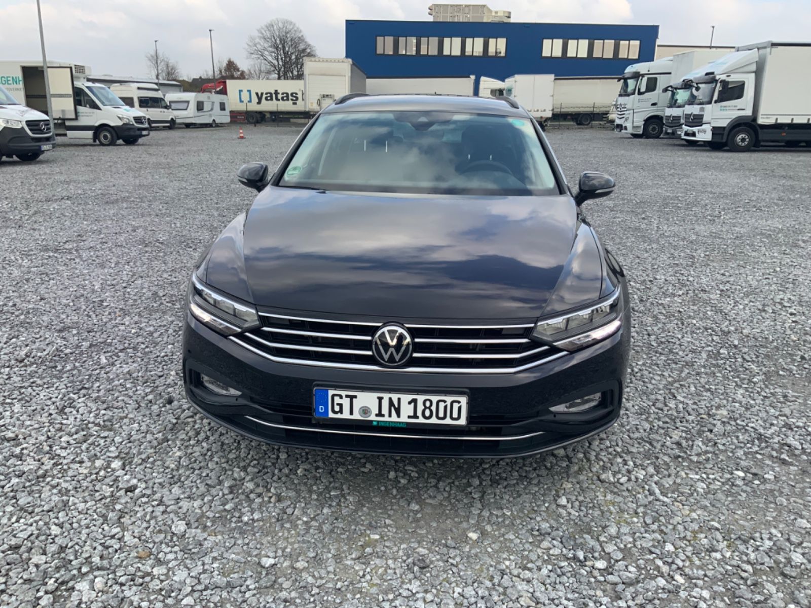 Fahrzeugabbildung Volkswagen Passat Variant Comfortline Life Business